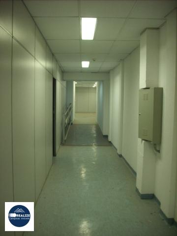 Prédio Inteiro para alugar, 2750m² - Foto 23