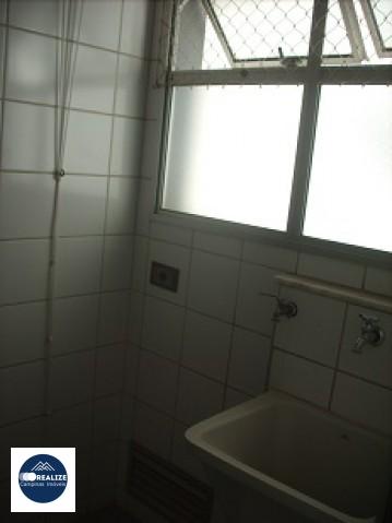 Apartamento à venda com 3 quartos, 74m² - Foto 11