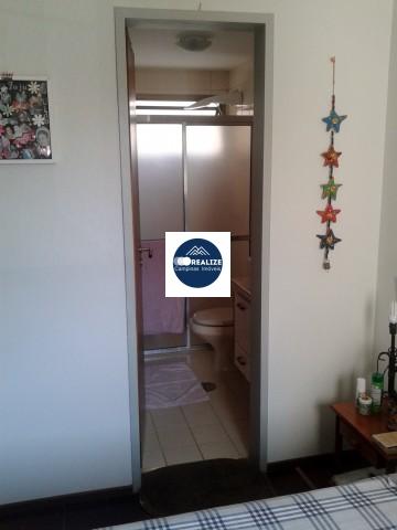 Apartamento à venda com 3 quartos, 95m² - Foto 8