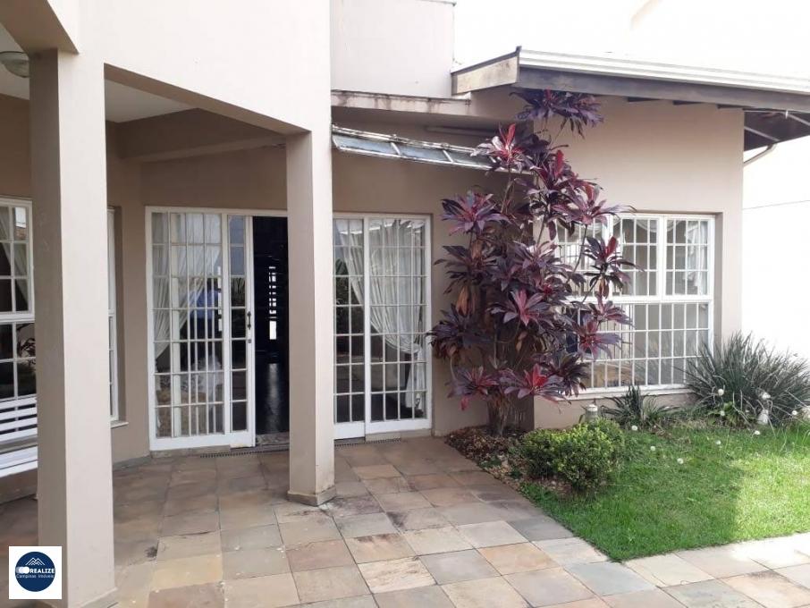 Casa à venda com 3 quartos, 350m² - Foto 8